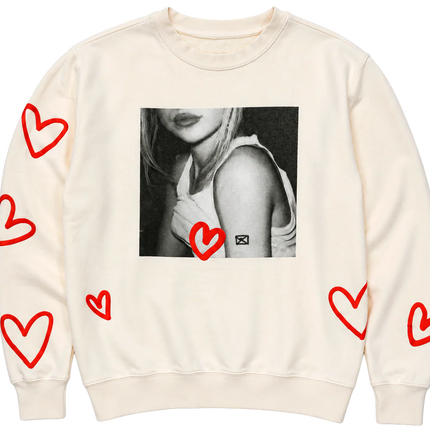 Sabrina Carpenter Emails Crew Pullover
